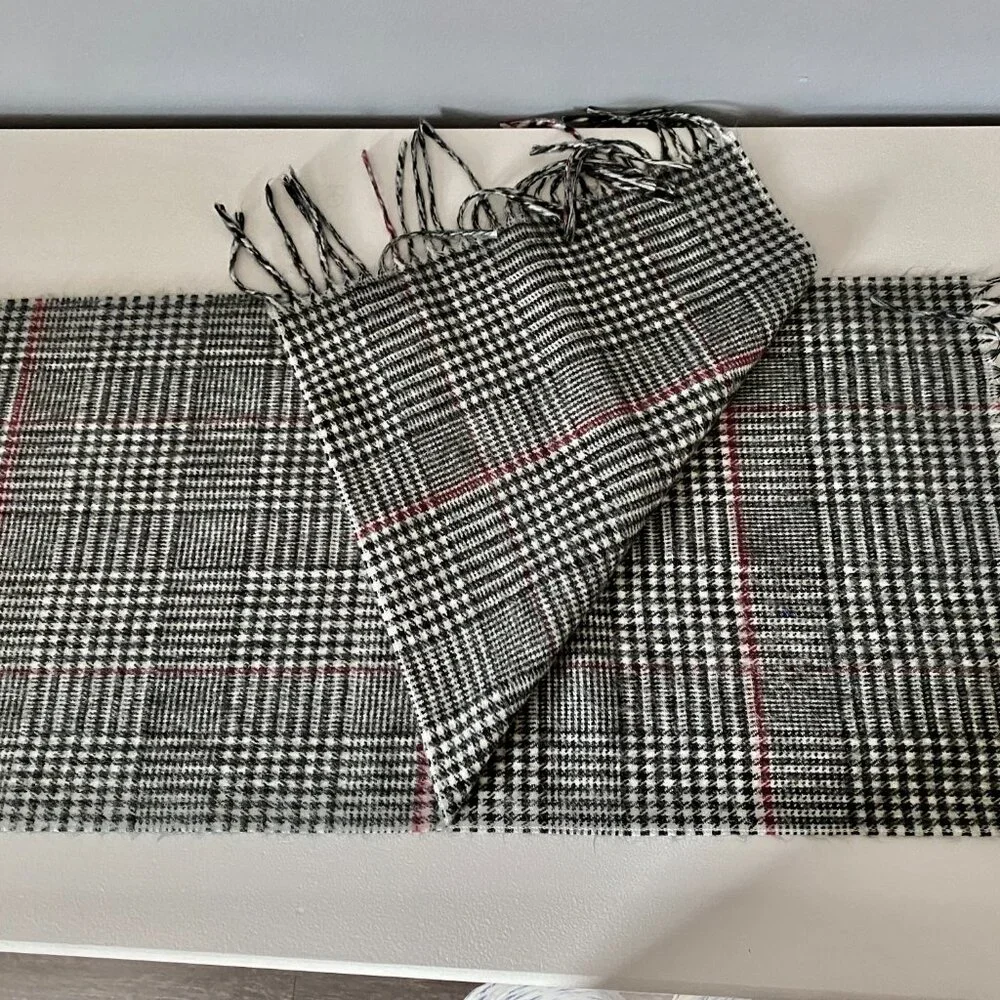 Vint. Christian Dior Preppy Heritage Work Houndstooth Fringes Scarf 54